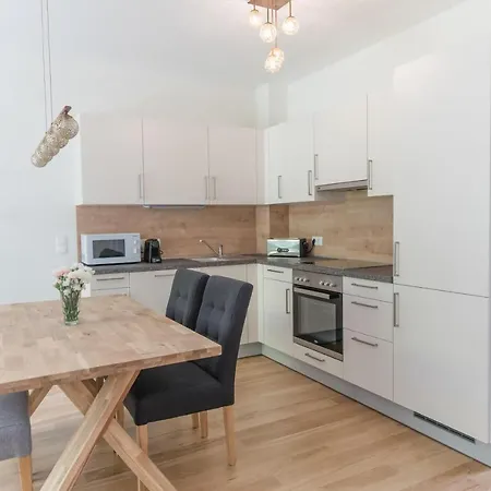 Oasis Woerthersee Neu & Zentral 公寓 克鲁彭多夫