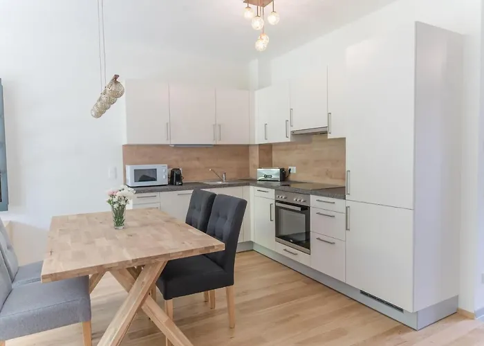 Oasis Woerthersee Neu & Zentral Апартаменты Крумпендорф