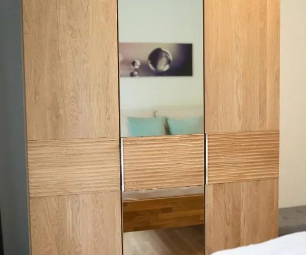 Апартаменты Oasis Woerthersee Neu & Zentral Крумпендорф