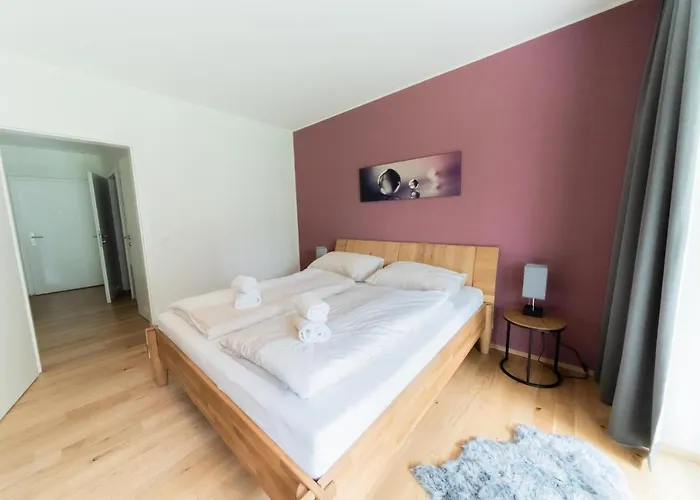 Oasis Woerthersee Neu & Zentral *