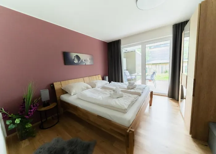 Oasis Woerthersee Neu & Zentral *